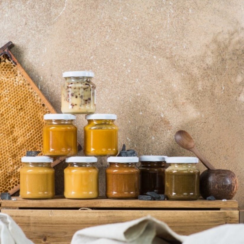 Osm medů ~ další produktová fotografie