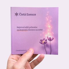 Kniha ~ Průvodce spokojeným životem ~ čistá produktová fotografie