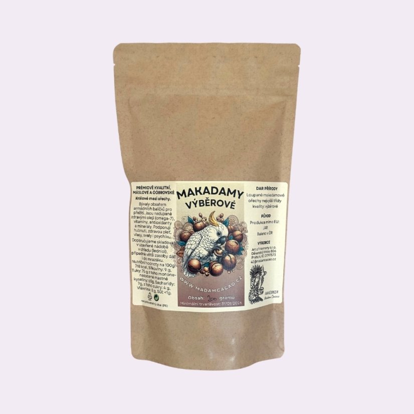 Makadamové ořechy ~ čistá produktová fotografie